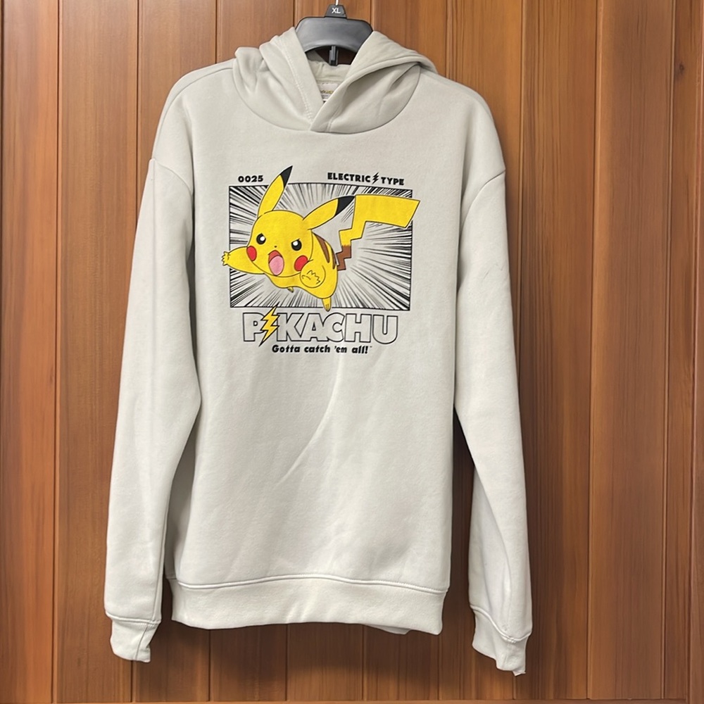 POKÉMON Pikachu Fleece Lined Hoodie Sweatshirt Boys XL NWT